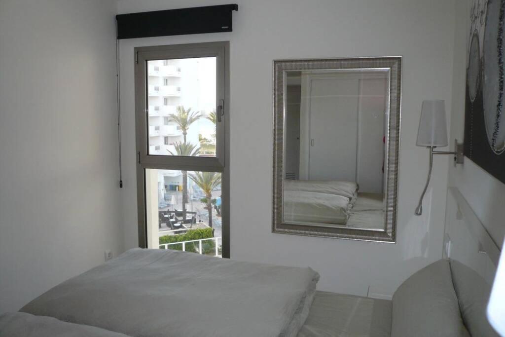 Modern Apartment With Stunning Sea View Cala Millor  Εξωτερικό φωτογραφία