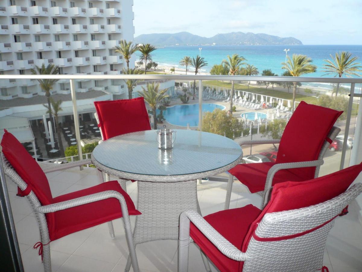 Modern Apartment With Stunning Sea View Cala Millor  Εξωτερικό φωτογραφία